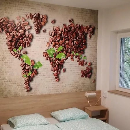 Delfin Hostel Sturovo
